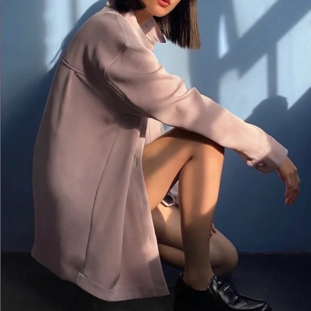 Aritzia Babaton Borna shirt Jacket pink - Picture 4 of 4
